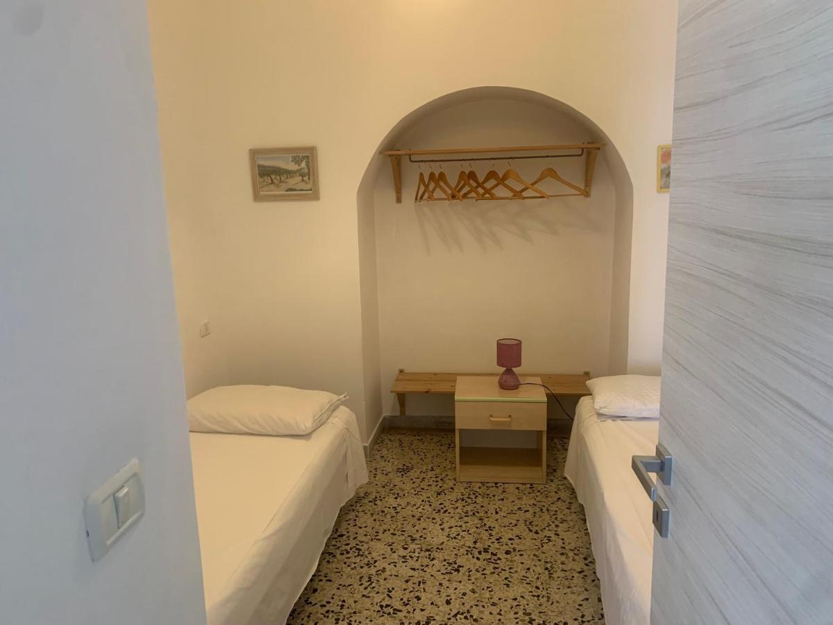 Colombo Apartment E Room Весте Екстериор снимка
