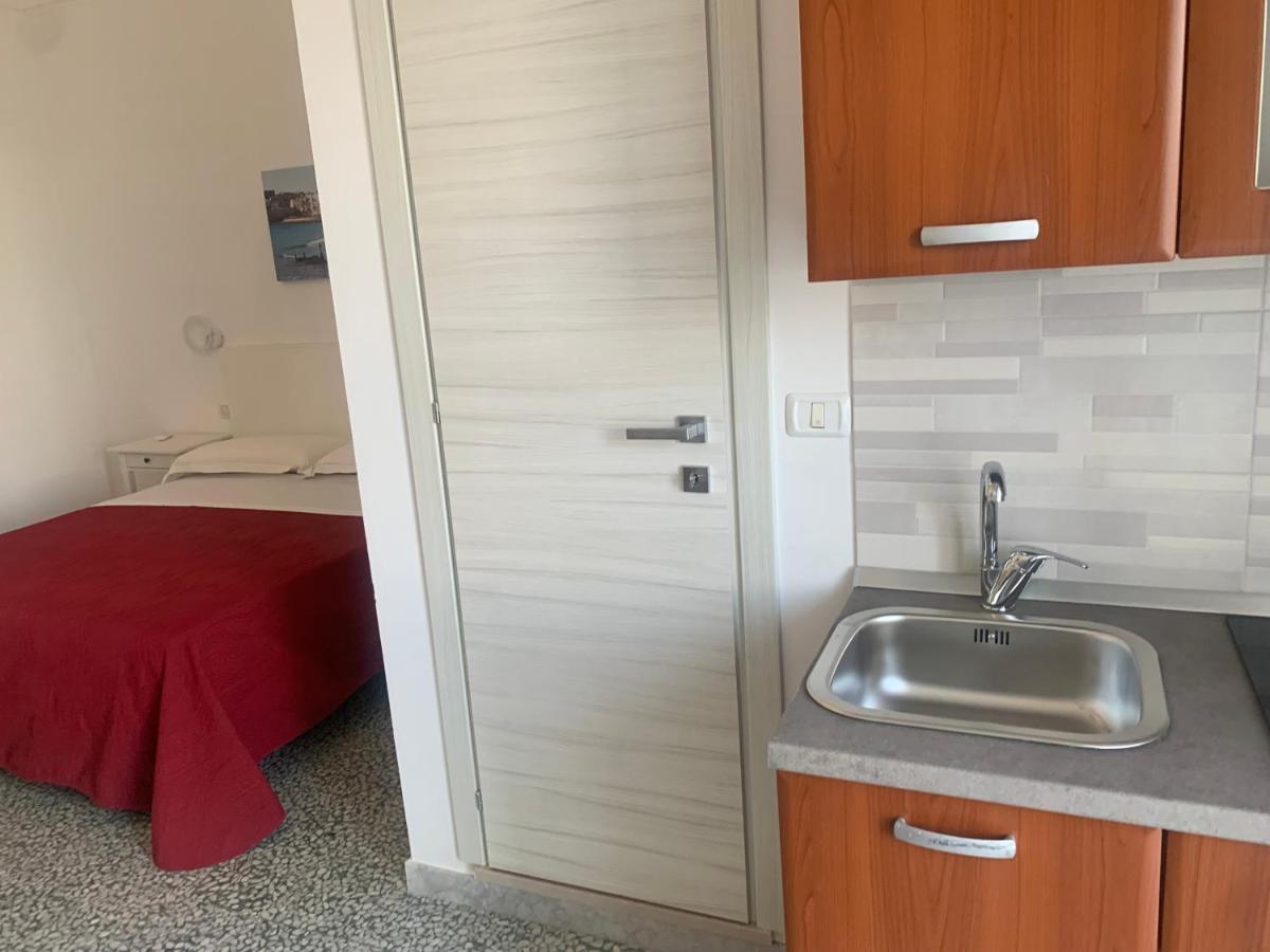 Colombo Apartment E Room Весте Екстериор снимка