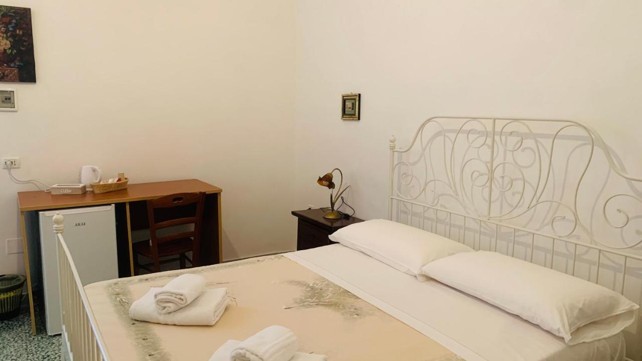 Colombo Apartment E Room Весте Екстериор снимка